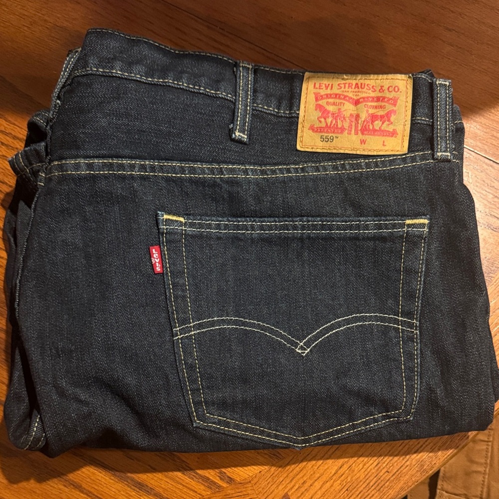 Levi's Men's Dark Indigo Relaxed Jeans